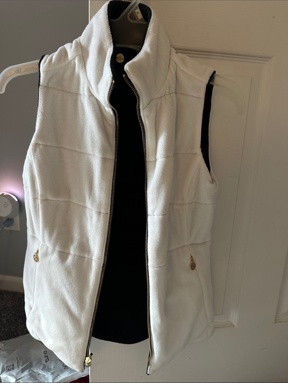 Lilly Pulitzer White Quilted Fleece Vest with Gold Hardware